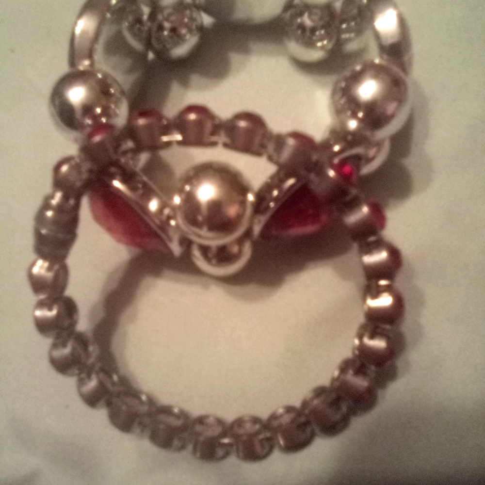 Stretchy braclets